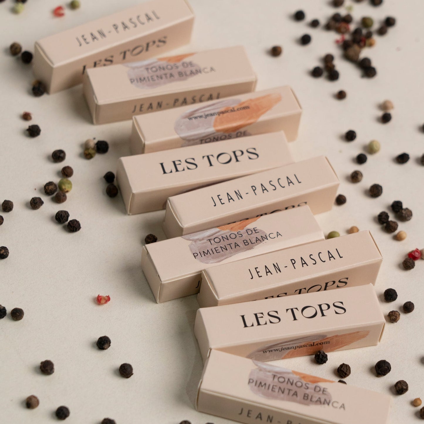 Les Tops // Territorios. TONOS DE PIMIENTA BLANCA 120 ml